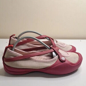 CROCS Celeste Cross Strap Mary Jane Slip On  Red Pink Shoes Women'sSize 7